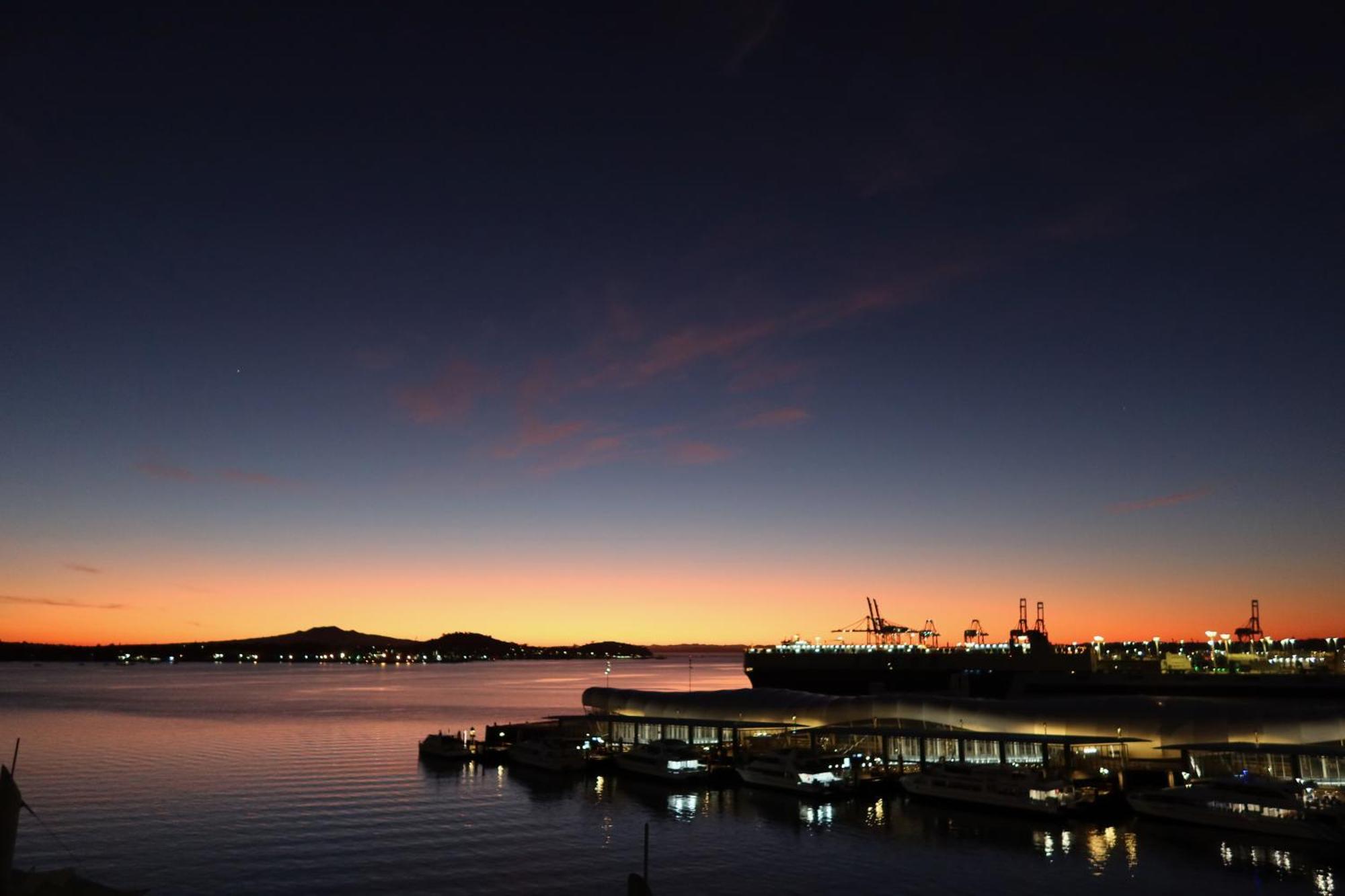 Penthouse Apartment With Stunning Harbour Views Auckland Buitenkant foto
