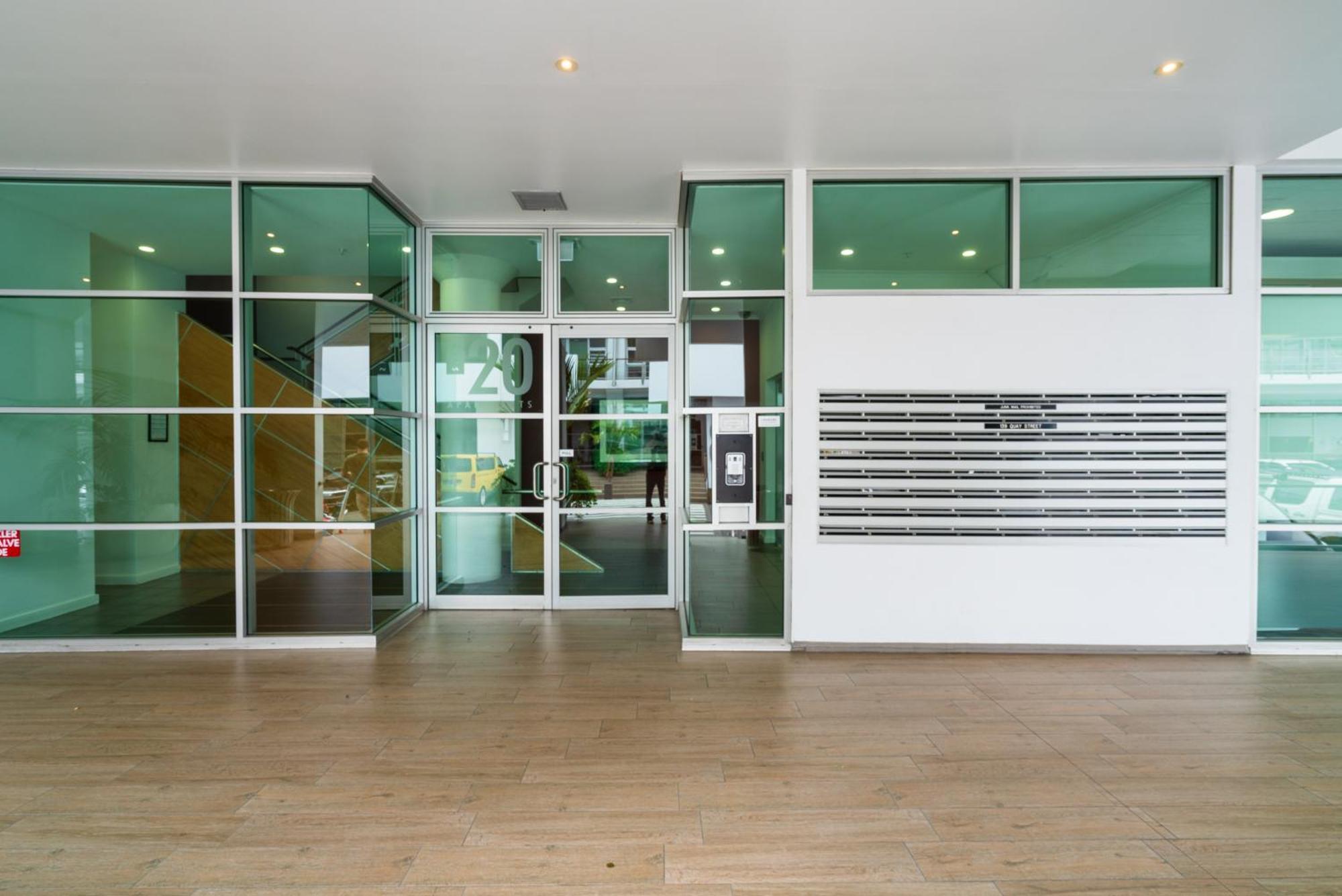 Penthouse Apartment With Stunning Harbour Views Auckland Buitenkant foto
