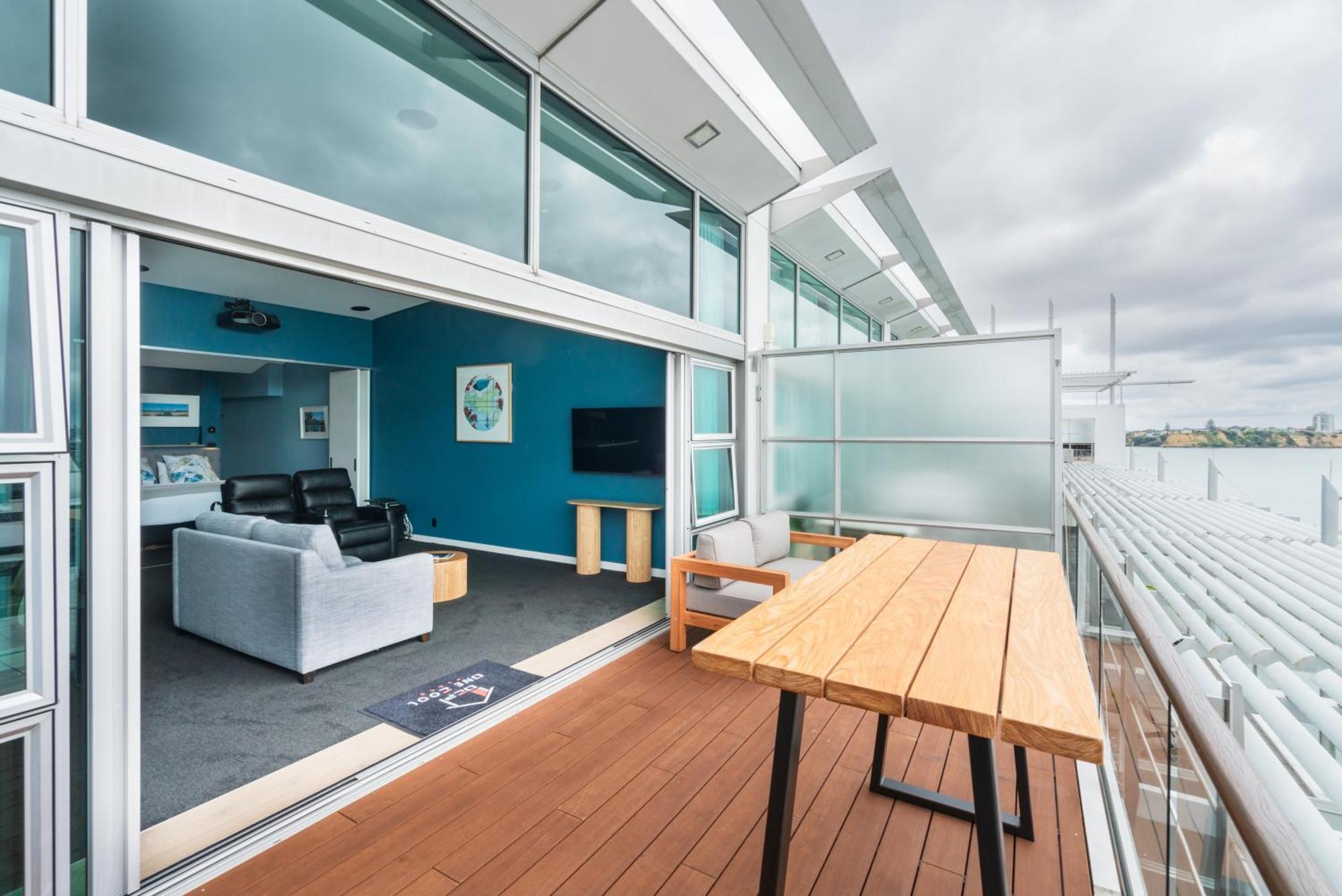 Penthouse Apartment With Stunning Harbour Views Auckland Buitenkant foto
