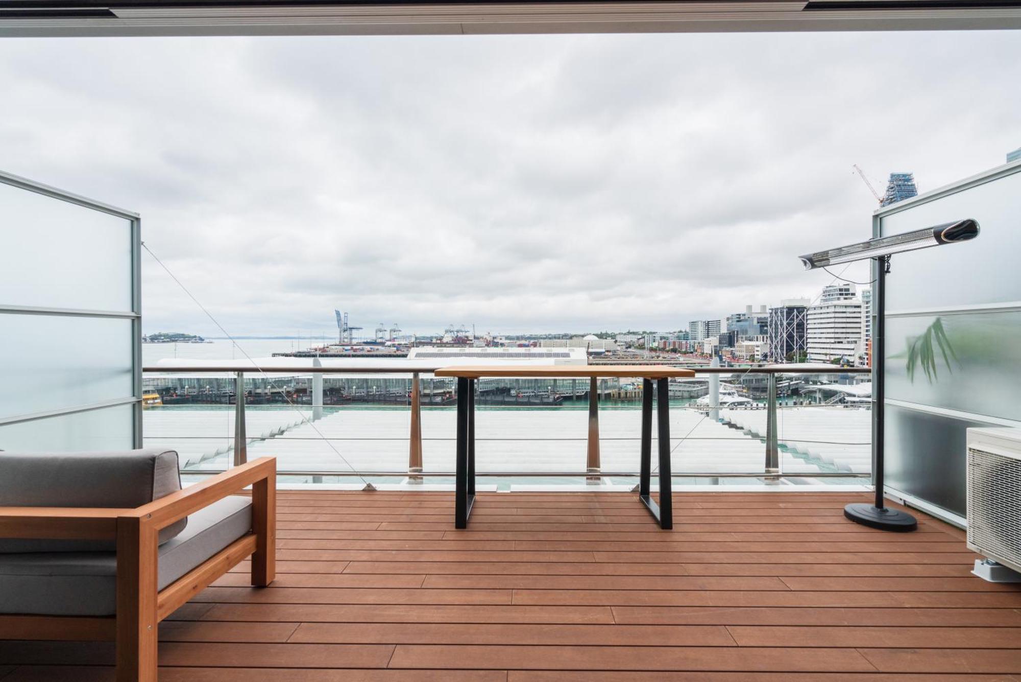 Penthouse Apartment With Stunning Harbour Views Auckland Buitenkant foto